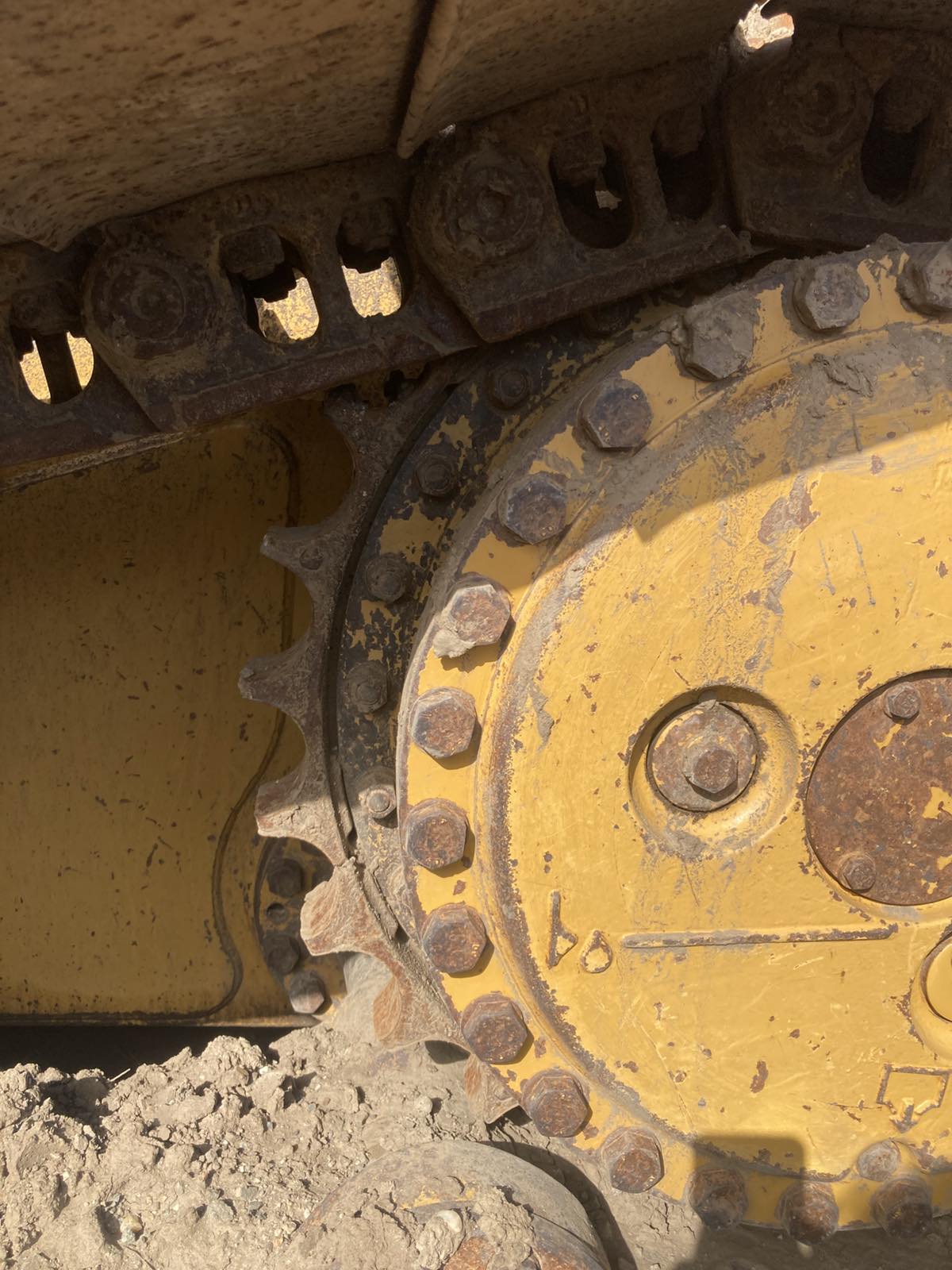 nehezgep-cat-d6n-lgp-web05