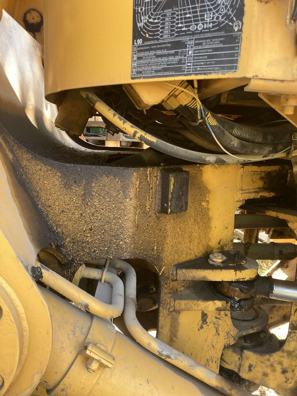 nehezgep-volvo-l90-web07