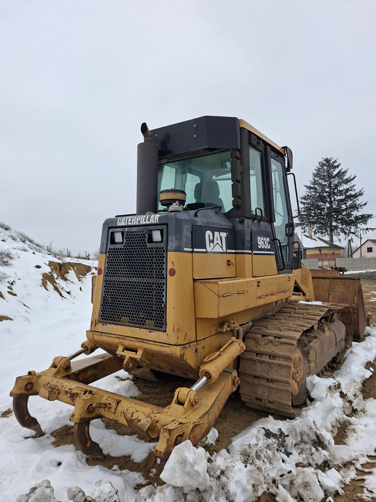 nehezgep-caterpillar-963c-web03