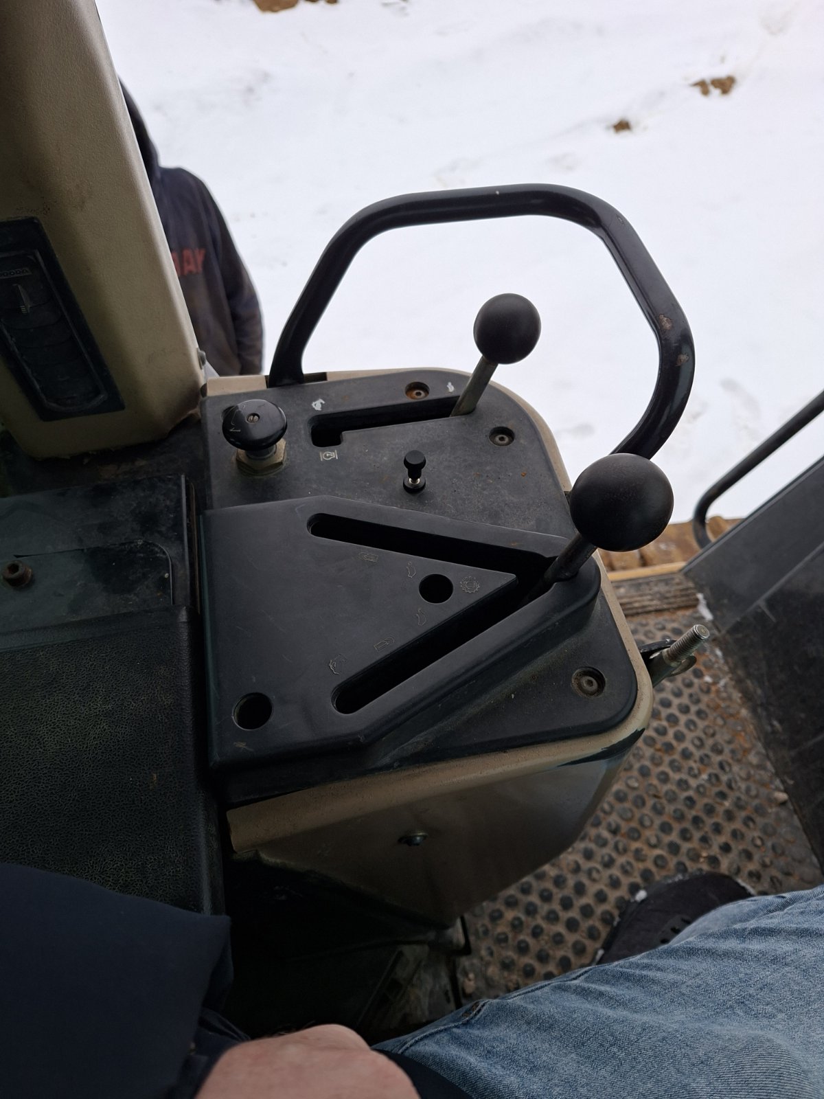 nehezgep-caterpillar-963c-web07