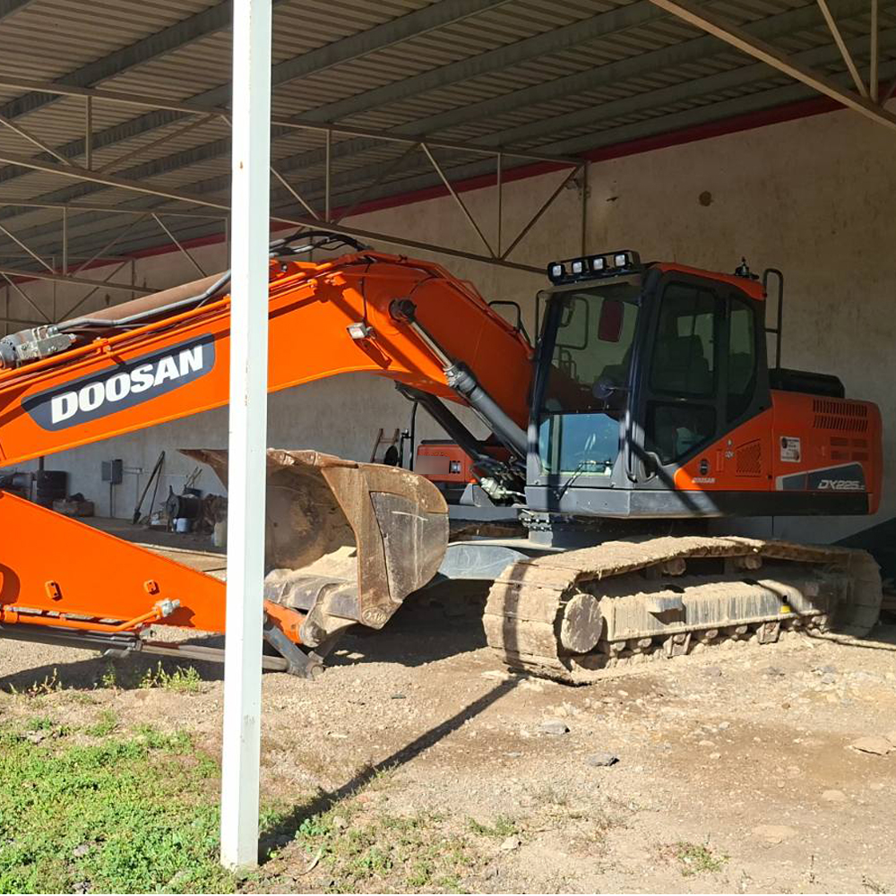 nehezgep-doosan-dx225lc-5-csf-01