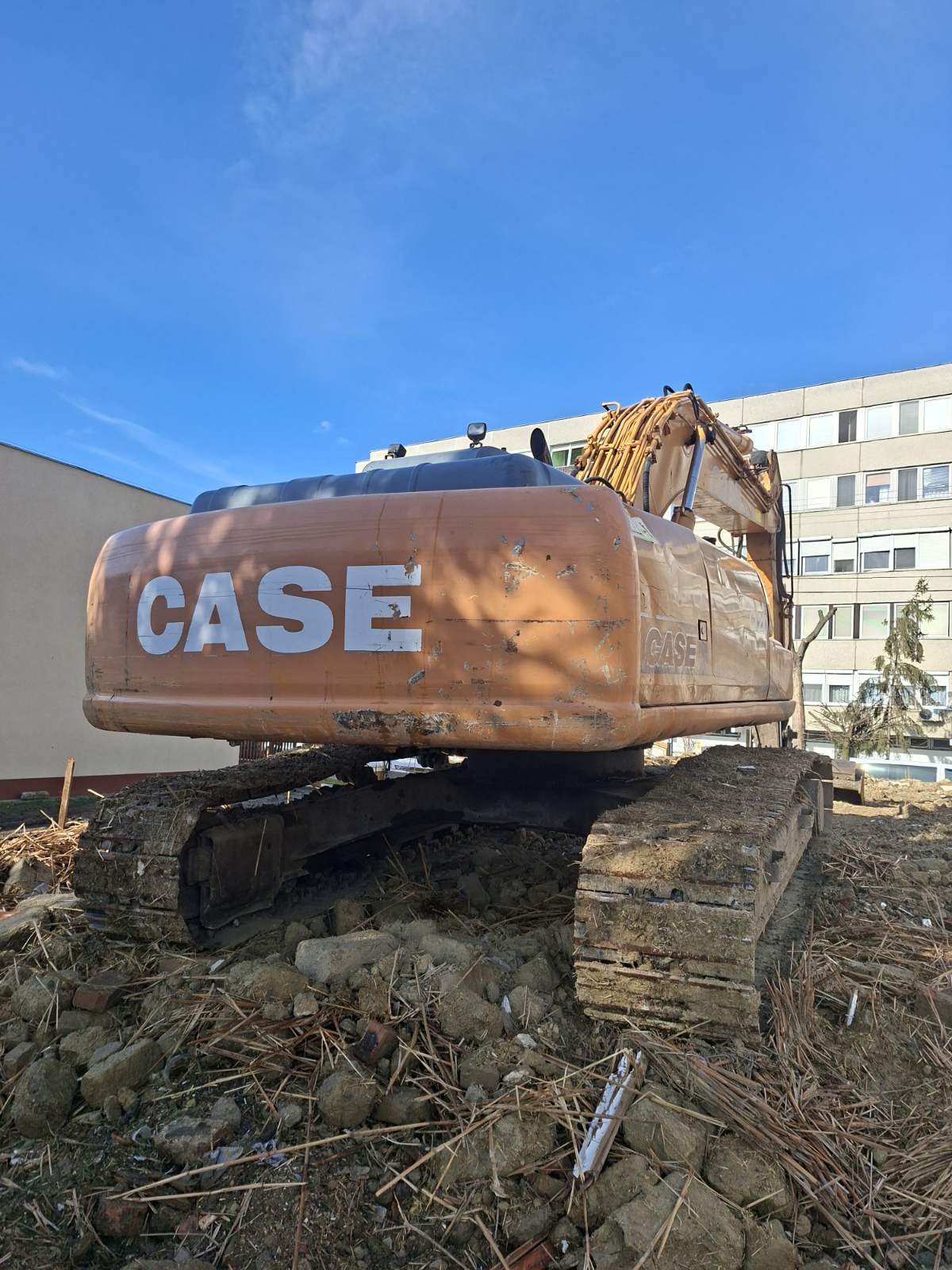 nehezgep-case-cx210-03